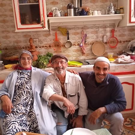 Maison D Hotes Tioute Chez Abdelmajid Екстериор снимка