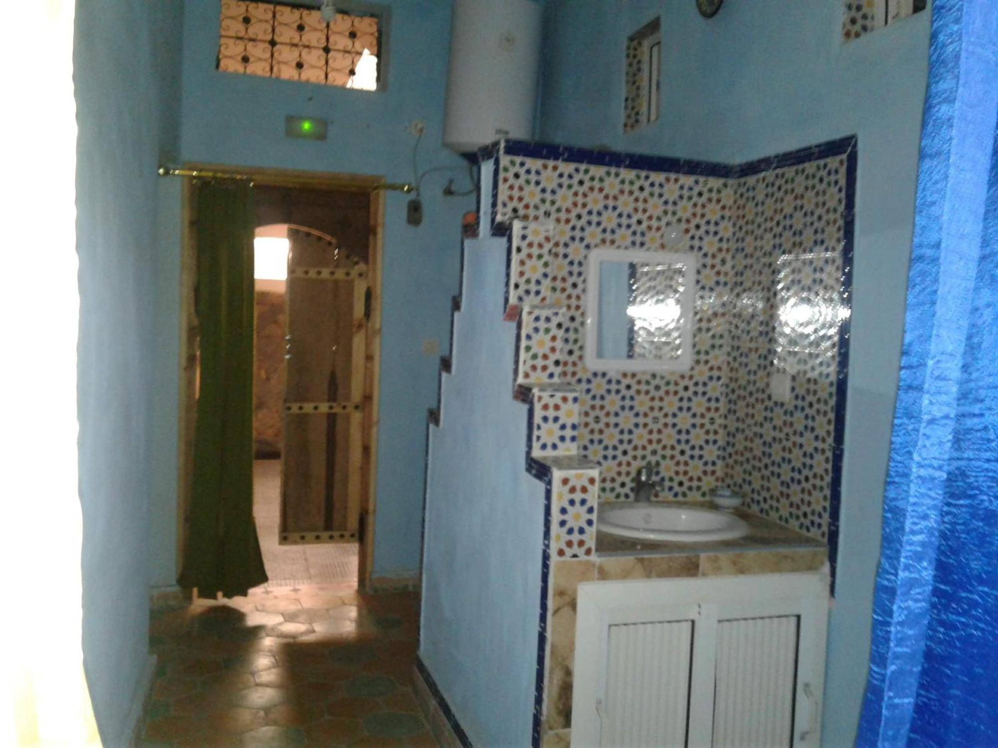Maison D Hotes Tioute Chez Abdelmajid Екстериор снимка