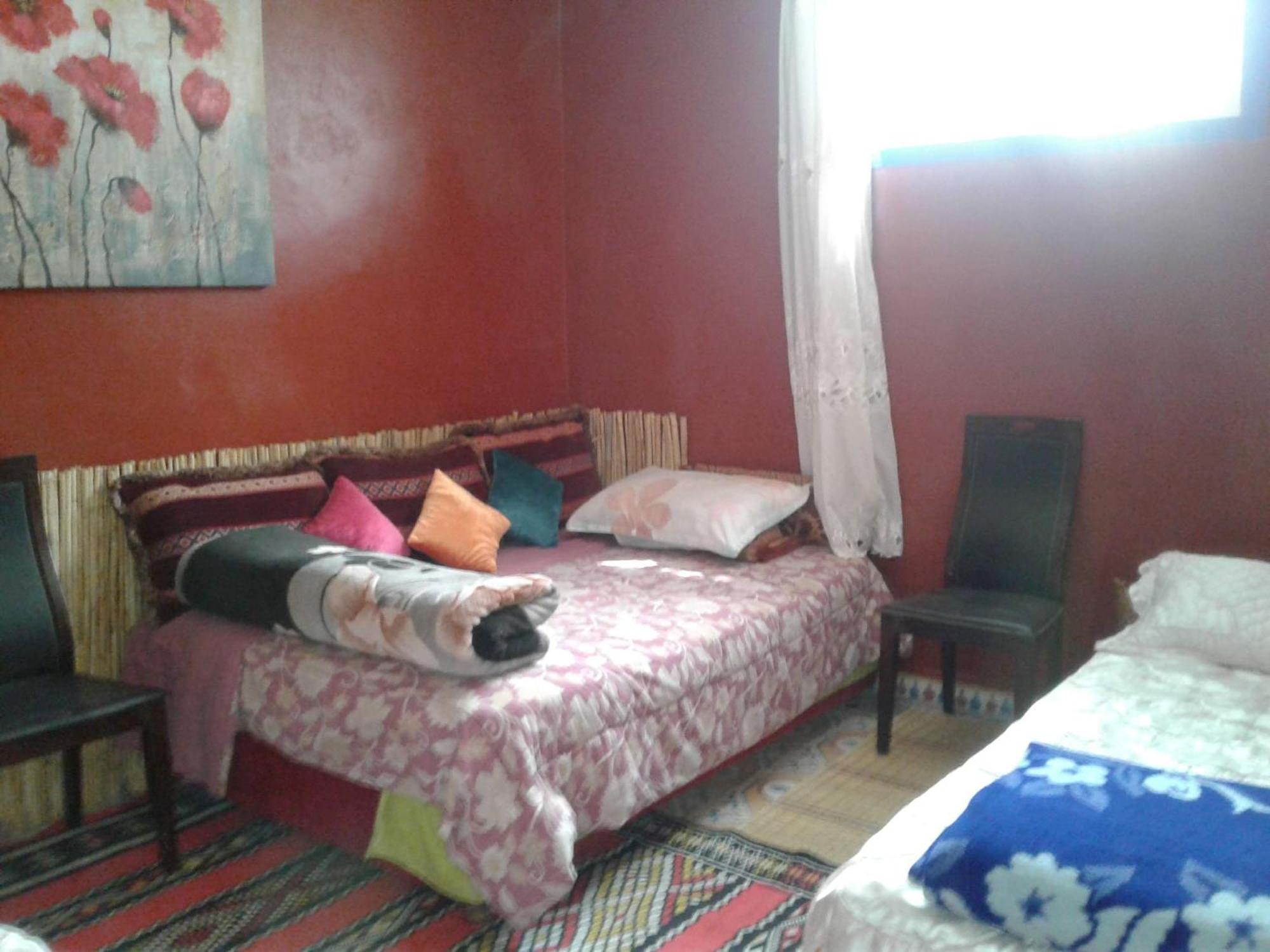 Maison D Hotes Tioute Chez Abdelmajid Екстериор снимка