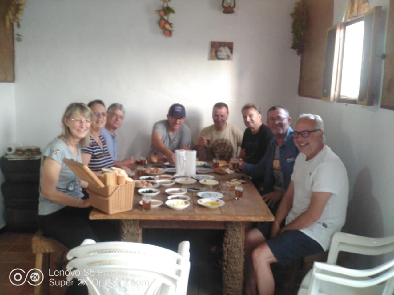 Maison D Hotes Tioute Chez Abdelmajid Екстериор снимка
